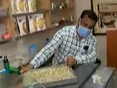 અમદાવાદમાં ફૂડ વિભાગે મીઠાઇની દુકાનો પર શરૂ કર્યું ચેકિંગ, બેસ્ટ બિફોરની તારીખની કરી ચકાસણી