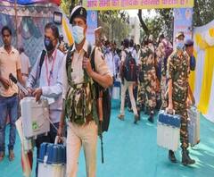 Bihar Elections 2020: করোনাকালে দেশে প্রথম বিধানসভা ভোট বিহারে, কী কী সুরক্ষা? সরাসরি দেখুন বিক্রম থেকে