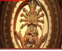 শারদ আনন্দ ২০২০: ষষ্ঠীর রাতে প্যান্ডেলে-প্যান্ডেলে সন্ধ্যারতি, নান্দনিকতায় সেরা ৯৫ পল্লি 