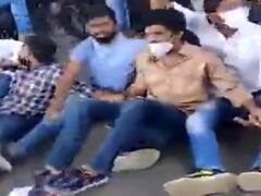 સ્કૂલ-કોલેજમાં ફી માફીની માંગ સાથે અમદાવાદમાં NSUIનું વિરોધ પ્રદર્શન