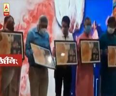 পুজোয় গায়ক হিসেবে আত্মপ্রকাশ পর্যটনমন্ত্রী গৌতম দেবের, রেকর্ড করলেন রবীন্দ্রসঙ্গীত