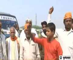 CM Yogi की सभा में Covid-19 के नियमों की जमकर उड़ी धज्जियां|Bulandshahr| Poorab Paschim |ABP Ganga