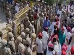 Hathras Case: अज्ञात पत्रकारों, सोशल मीडिया पर अफवाह फैलाने वालों पर केस दर्ज