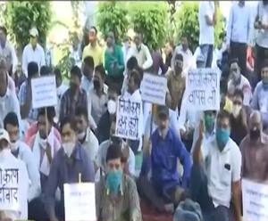 UP में अब बिजली कर्मचारियों को झटका, निजीकरण के करंट से छटपटाए!| Mudde Ki Baat