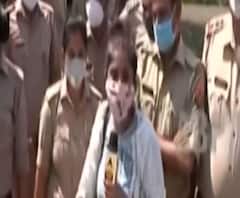 ABP Ananda EXCLUSIVE from Hathras: 'পুলিশ যা করছে, তা একদম ভুল', অভিযোগ হাথরসের ক্ষুব্ধ বাসিন্দাদের