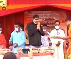 সল্টলেকে তৃণমূলের উদ্যোগে পুরোহিত সম্মেলন, ৫১ জনকে সম্বর্ধনা, শুরু রাজনৈতিক বাদানুবাদ