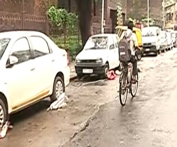 Pune Rains | पुण्यात रात्रभर पावसाचं धुमशान, शनिवारवाडा परिसरातील वाहनांचं नुकसान