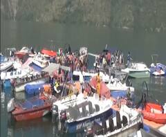 झील में बढ़ने लगी सैलानियों की भीड़