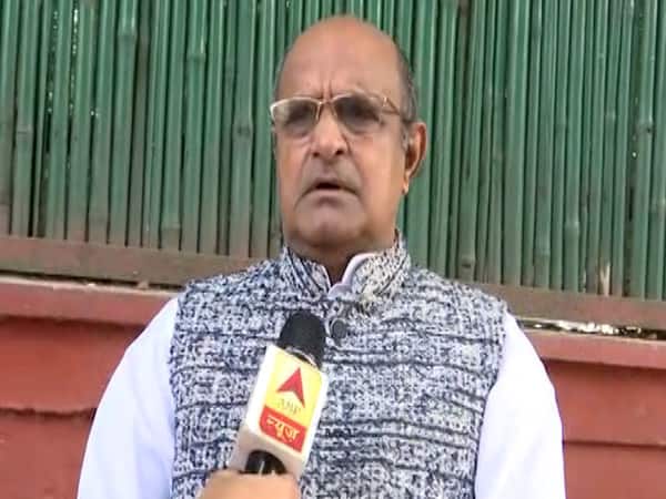 Bihar Elections में Nitish Kumar के बदले तेवरों पर बोले KC Tyagi-'विरोधियों को जवाब देना जरूरी'