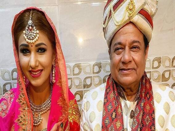 Anup Jalota & Jasleen Matharu's 'shaadi' picture goes viral 