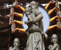 এক ডজন গল্প: প্রতিমা সংরক্ষণের সিদ্ধান্ত বেহালার বড়িশা ক্লাবের, সঙ্গে আরও খবর