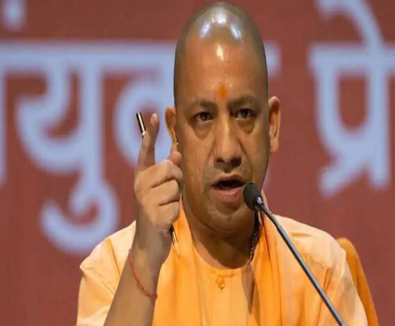 दंगा कराने की सोच वालों पर CM Yogi का वार | Mudde Ki Baat| ABPGanga