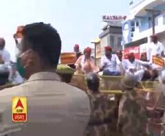 कानपुर में सपा का प्रदर्शन, स्कूलों की फीस माफी की मांग। Kanpur SP Protest