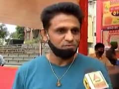 અમદાવાદમાં દશેરાના પર્વ પર ફાફડા જલેબી લેવા ઉમટી પડ્યા લોકો