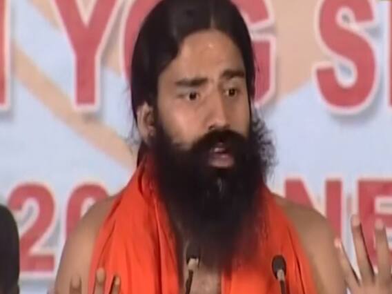 Baba Ramdev ने बच्चों को सिखाए योग के गुण... कैसे योग करने से हमेशा रहेंगे निरोगी? | Yog Yatra