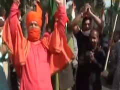 J&K: BJP workers protest against Mehbooba Mufti's remarks in 'Tiranga Yatra' 