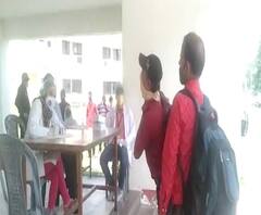 कोरोना को लेकर शासन की दलील,पिछले कुछ रोज में कम हुए केस