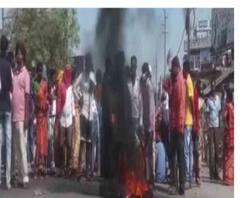 'আত্মহত্যা করেছে ছেলে, বিজেপি নয়, তৃণমূল করি', মল্লারপুর-কাণ্ডে জানাল পরিবার 