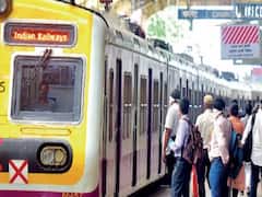 Mumbai locals available for women from 11am to 3pm & 7pm till last train 