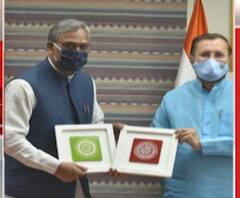 दिल्ली में जावड़ेकर से मिले CM | ABP GANGA 