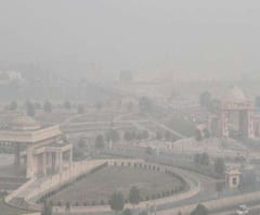  नवाबों का शहर में जहरीली हुई हवा 