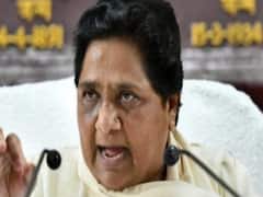 Mayawati targets Yogi govt over baton charge in Hathras