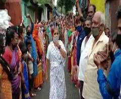 Pune Maha Metro | पुणे महामेट्रो विरोधात टाळे ठोको आंदोलन; अधिकारी आणि आंदोलकांमध्ये बाचाबाची