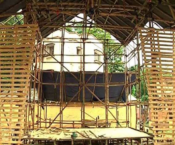 শারদ আনন্দ ২০২০: আমার পুজো | বোসপুকুর শীতলা মন্দিরের পুজো প্রস্তুতি ঘুরে দেখলেন মুমতাজ সরকার