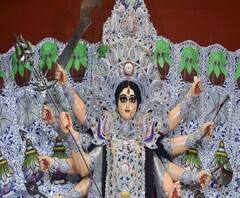 শারদ আনন্দ ২০২০: বৈদিক নিয়ম মেনে পুজো করতেন পণ্ডিত মুরারী মোহন বেদান্ত তীর্থ, সেই প্রথা আজও অমলিন শিবপুরের পণ্ডিত মশাইয়ের বাড়িতে