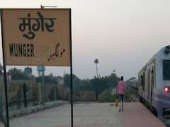 Bihar Polls: Issues of Munger, public's anger & Deepak Thakur's songs | War-Palatwar