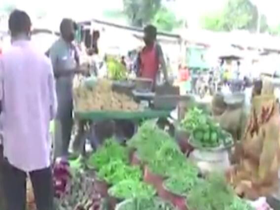 ભાવનગર: શાકભાજીના ભાવ આસમાને પહોંચતા ગૃહિણીઓના બજેટ ખોરવાયા, જુઓ વીડિયો