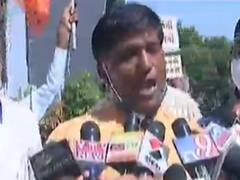 રાજકોટઃ કપાસની CCI દ્ધારા ખરીદીને લઇ કિસાન સંઘે આપ્યું આવેદન, જુઓ વીડિયો