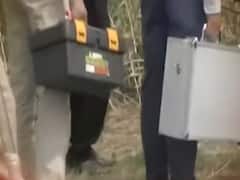 Did CBI catch Hathras police's truth? | Bharat Ki Baat 