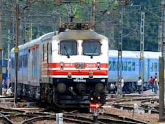 Won't poor be able to find a seat on Indian Railways? | Master Stroke