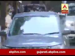 સુશાંત કેસઃ જામીન મળ્યા બાદ જેલમાંથી બહાર નીકળી રિયા ચક્રવર્તી, જુઓ વીડિયો 