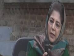 Mehbooba MUfti ने China औऱ Article 370 को साथ में जोड़ा तो शुरु हो गई राजनीति 