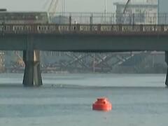 અમદાવાદઃ સી-પ્લેનને લઇને તૈયારીઓ, માર્ગ દર્શાવવા નદીમાં લગાવ્યા બોયા