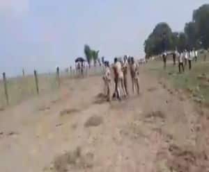 Ballia का फरार आरोपी धीरेंद्र कब होगा गिरफ्तार, डीएम साहब के वादे का क्या हुआ?| Mudde ki Baat