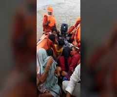 Rain Update | सोलापूर आणि लातुरात NDRF दाखल, सोलापुरातल्या मोहोळमध्ये बचावकार्याला सुरुवात