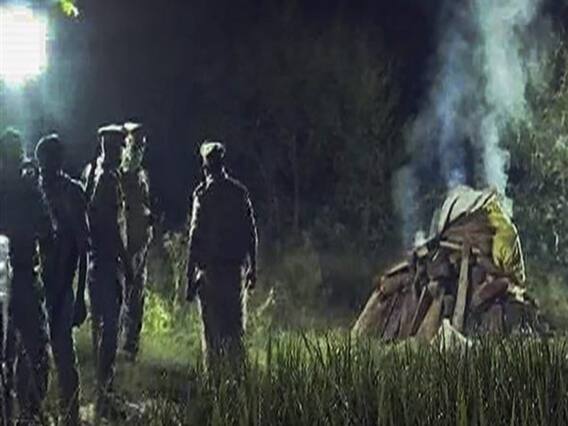 Hathras Case : Hathras के DM Praveen Kumar की पूरी कहानी 