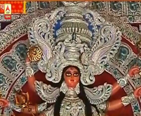 শারদ আনন্দ ২০২০: কীভাবে সেজে উঠছে উত্তর কলকাতার কলেজ স্কোয়ারের পুজো মণ্ডপ, দেখুন শেষ মুহূর্তের প্রস্তুতি 