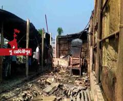 পাঁশকুড়ায় বর্জ্য প্লাস্টিকের গুদামে বিধ্বংসী আগুন, ঘটনাস্থানে দমকলের তিনটি ইঞ্জিন 