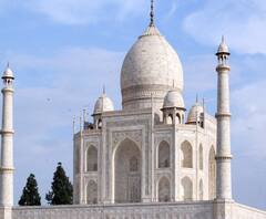 Agra: Taj की तनहाई, कैसे होगी कमाई ? | Mudde Ki Baat |ABPGanga