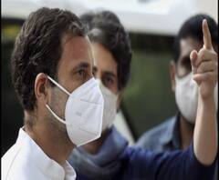 নির্যাতিতার বাড়িতে পৌঁছলেন রাহুল-প্রিয়ঙ্কা, সঙ্গে অধীর, ভেনুগোপাল, পি এল পুনিয়া