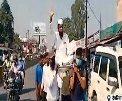 UP By Elections: Deoria में नामांकन कराने पहुंचे 'अर्थी वाले बाबा'|ABP Ganga