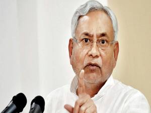 Bihar: Man throws 'chappal' on Nitish's helicopter in Muzaffarpur rally