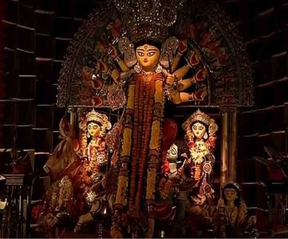 শারদ আনন্দ ২০২০: শারদ আনন্দ সম্মান। 'প্রশ্ন'কে ভাবনায় বাস্তবায়িত করে উদ্ভাবনে সেরা ভবানীপুর অবসর ক্লাব