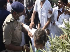 Hathras Case: High drama after UP police detained Rahul, Priyanka | Audio Bulletin 