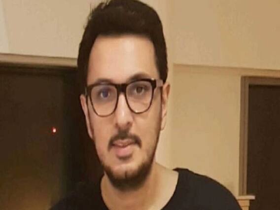 Sushant Case: पैसों के विवाद को लेकर ED ने प्रोड्यूसर Dinesh Vijan के घर मारा छापा