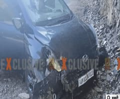 मसूरी-देहरादून मार्ग पर हादसा,कार से स्कूटी की टक्कर